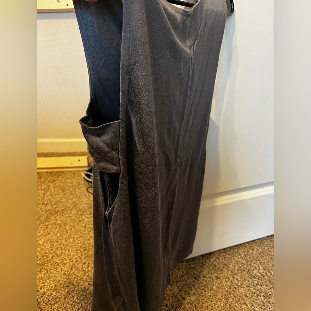 Banana Republic Tank - Picture 5 of 6